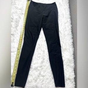 Nike dry fit leggings small